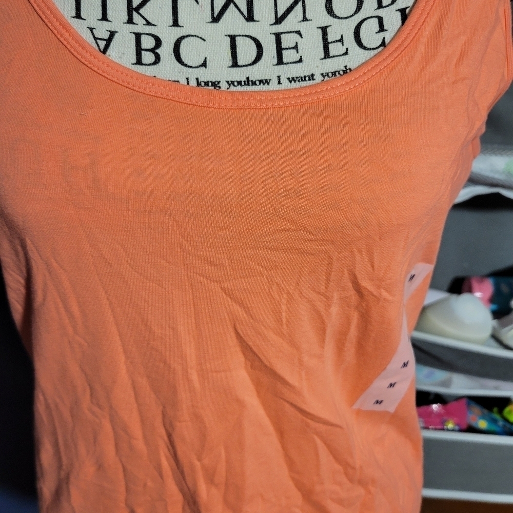 Old Navy Medium Tank - Picture 5 of 5